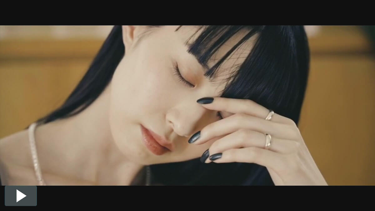 白石十織 – h’eres Summer Collection 2020